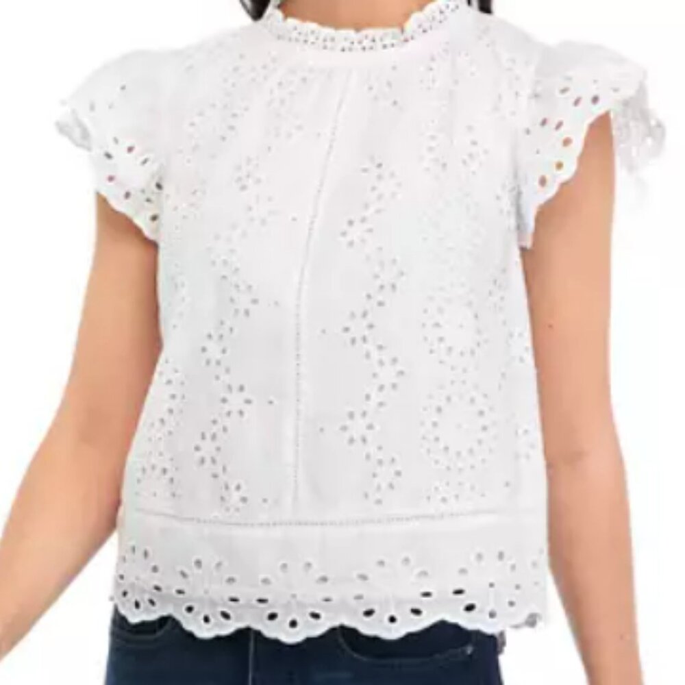 Crown & Ivy Women's Ruffle Neck Flutter Sleeve Eyelet Top - Medium
